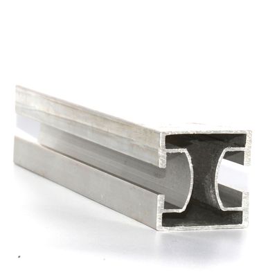 Profil aluminiowy fotowoltaiczny do szyn prowadzących