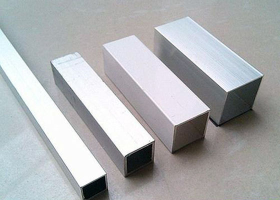 Mill Finish 0,7 mm Srebrne standardowe profile wytłaczane z aluminium